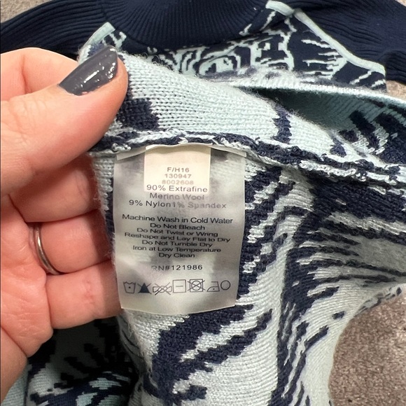 Title Nine Sebelius Blue Rose Floral Merino Wool Sweater Dress Size Small - Picture 6 of 6